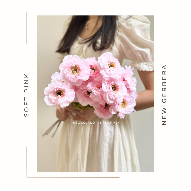 NEW GERBERA FLOWER X4 DAISY FLOWER ARTIFICIAL BUNGA DAISY ASTER 1 TANGKAI  KUNTUM DAISY KRISAN ARTIFICIAL 55CM ASTER DESI PLASTIK CHRYSANTHEMUM ARTIFISIAL BUNGA PREMIUM DEKORASI PELAMINAN BUKET BUNGA SABUN WISUDA GIFT FL