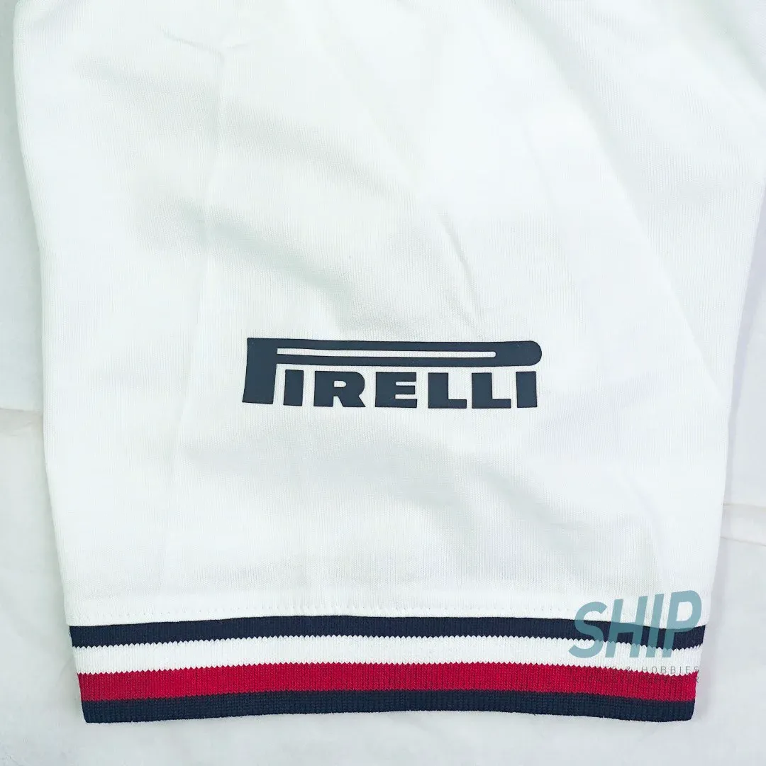 Media 16