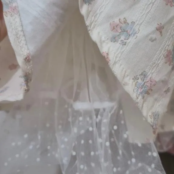 Media 9