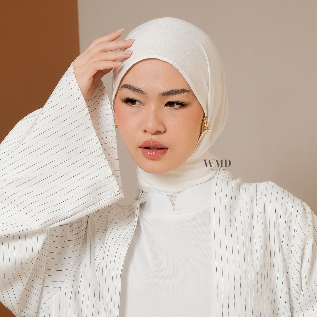 Media 11