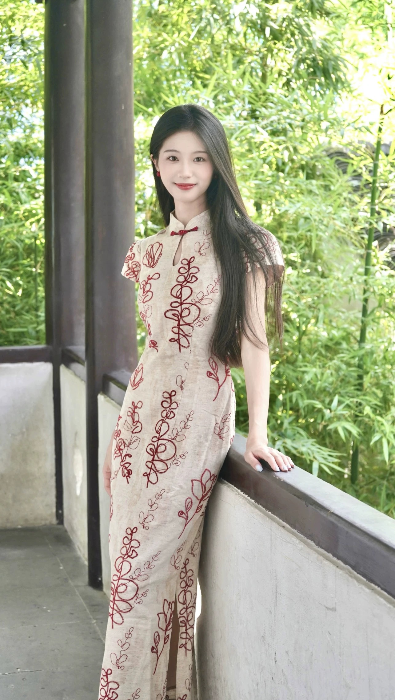 Media 13