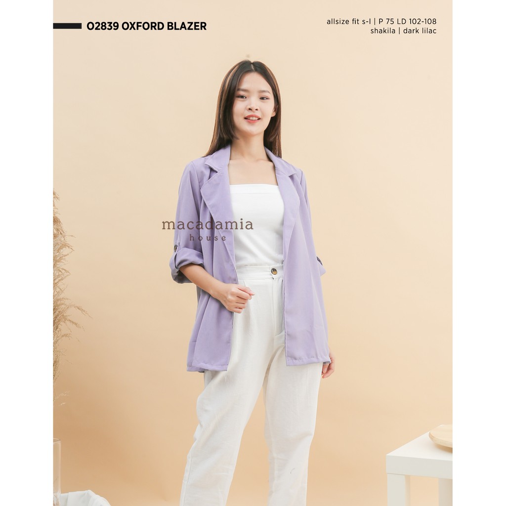 Media 1049